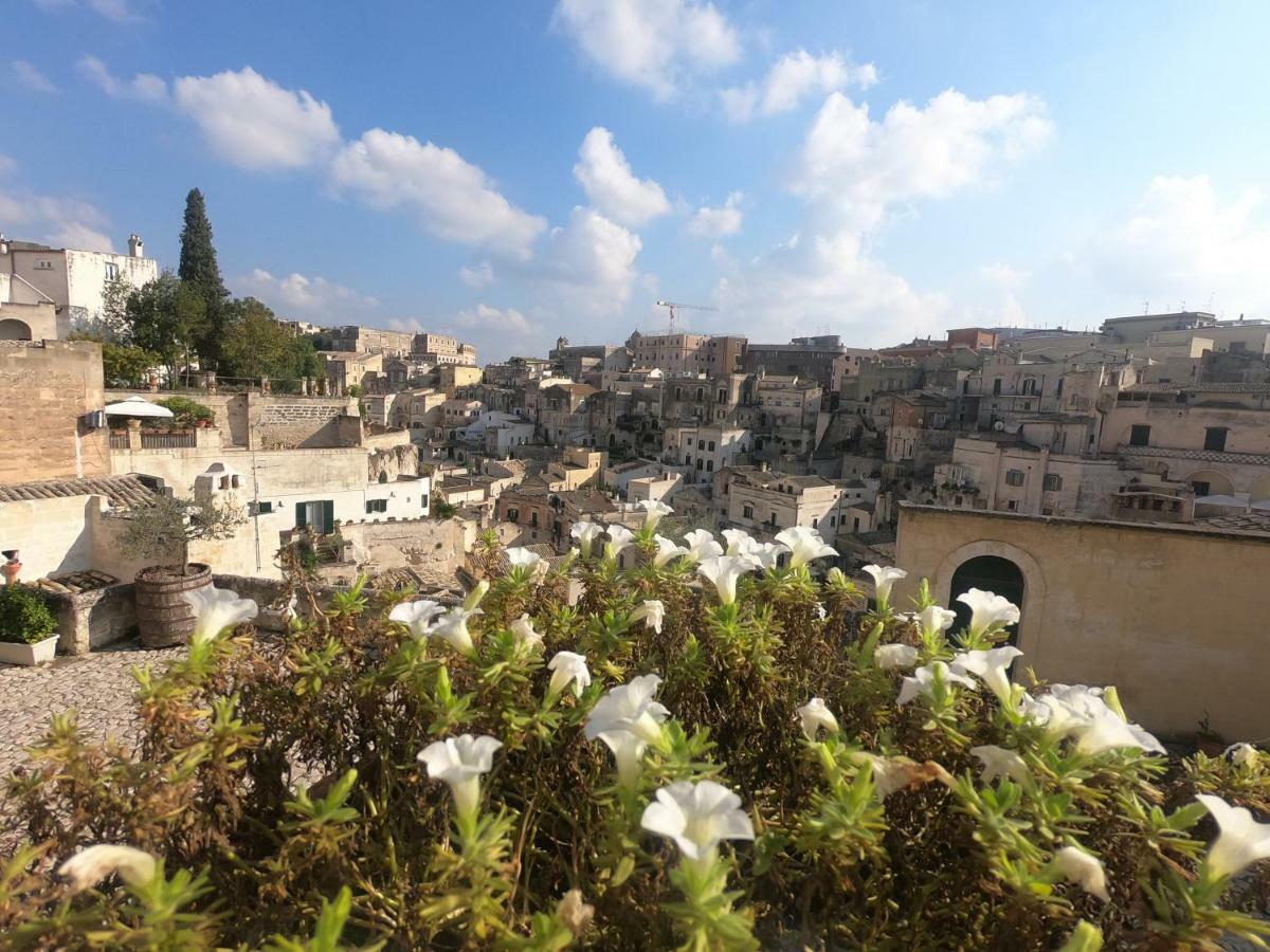 Gli Ipogei Nel Cuore Di Matera Villa Exterior foto