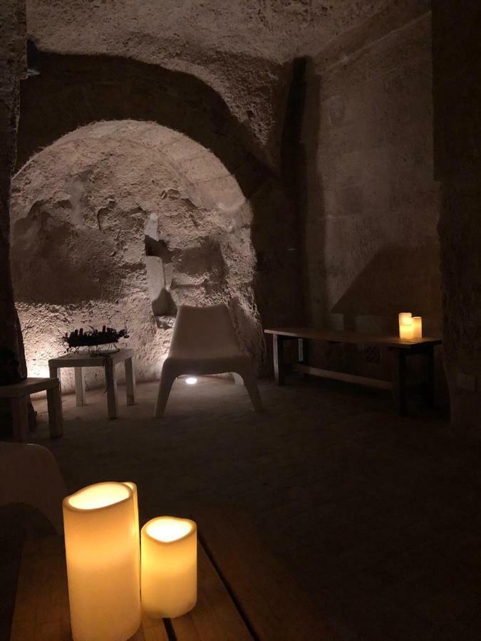 Gli Ipogei Nel Cuore Di Matera Villa Exterior foto